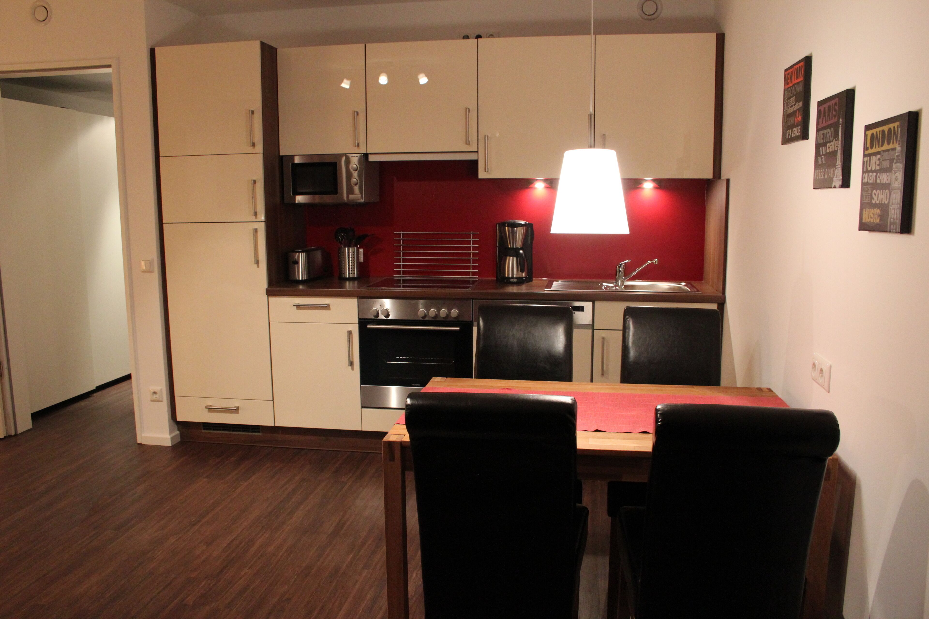 Modern and high quality furnished 2-room apartment - close to the center