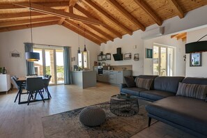 تلفزيون، مدفأة