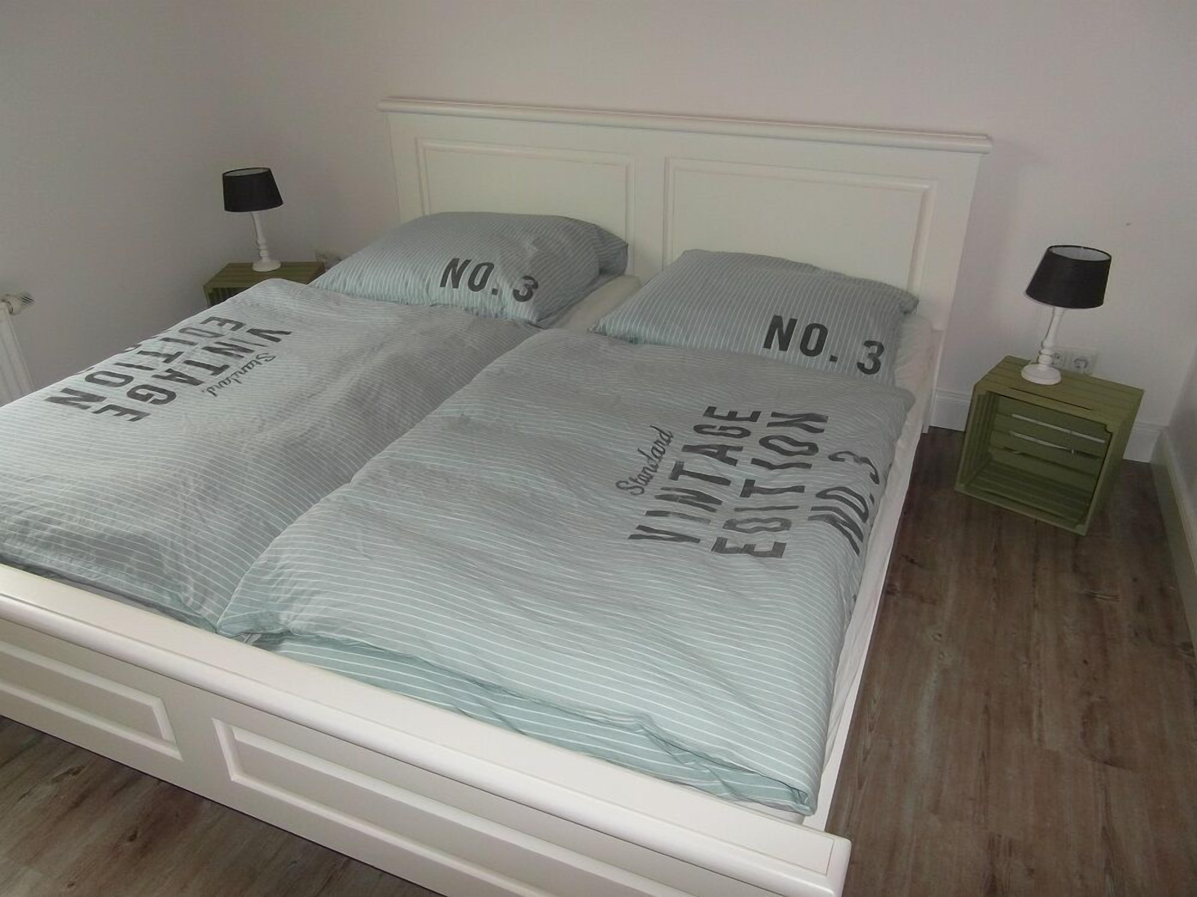 dreamlike holiday home on the North Sea | newly built | Fireplace | lounge