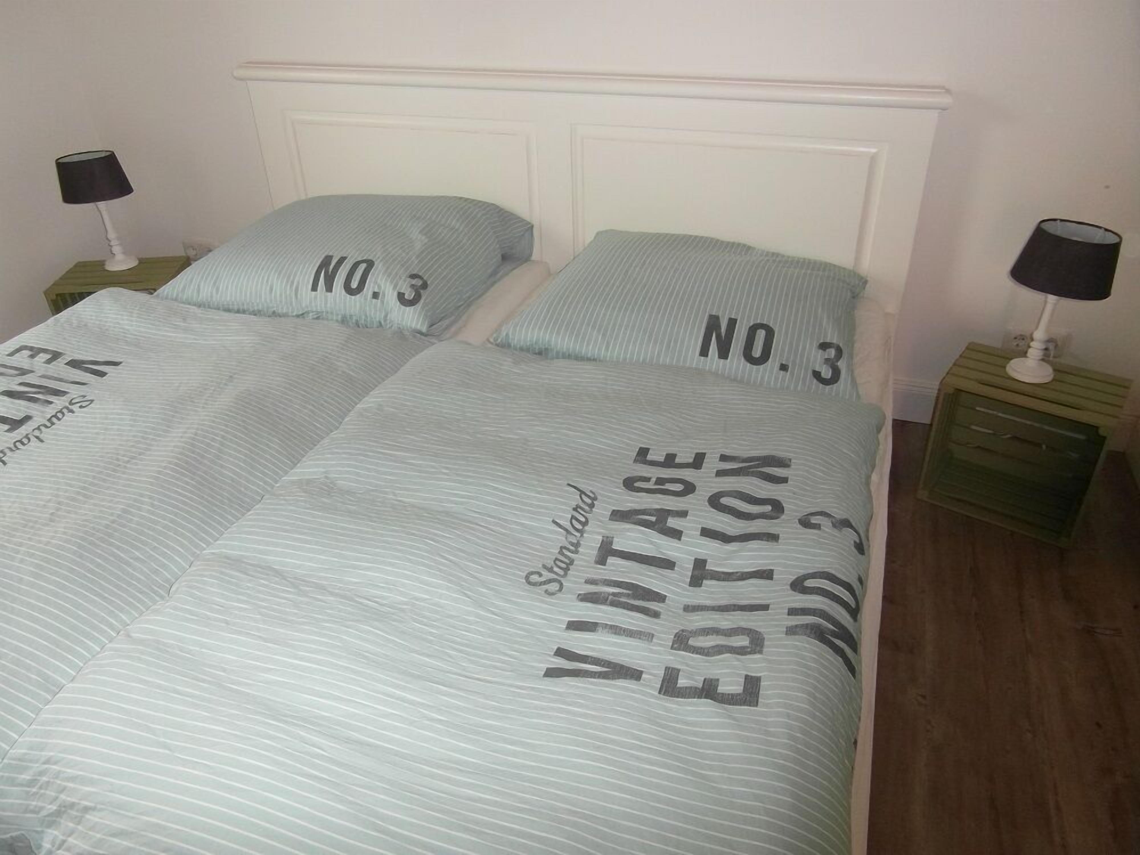 dreamlike holiday home on the North Sea | newly built | Fireplace | lounge