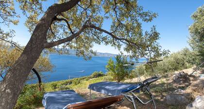 Ruhiges Haus im Steindorf mit Panorama Meerblick