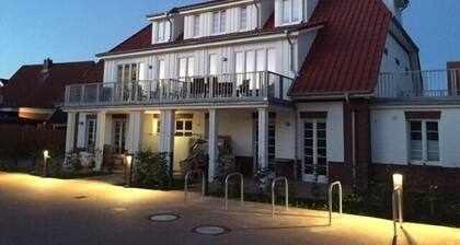 Bright & modern, 4-star apartment for up to 5-6 people (maisonette)