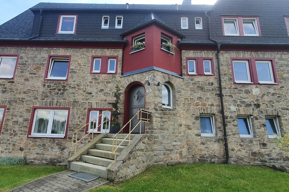 Vacation Apartment "Zur Waldbühne"