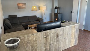 Uklassifisert bilde, 5 av 15, knapp