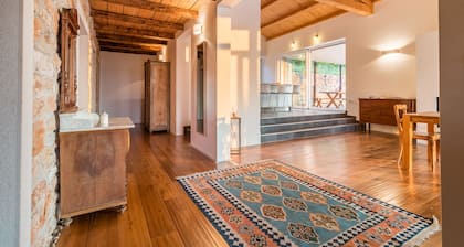 Tenuta Paljari is a place of health, ecology and energy.