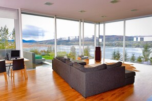 Interior - Exclusive villa opposite Akureyri (Akureyri)