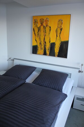 2 chambres, fer et planche à repasser, Wi-Fi gratuit, draps fournis