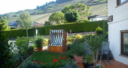 Newly furnished comfort vacation apartment on the foot of Castle Thurant in Alken