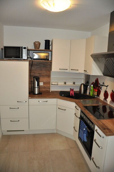 Apartment in a quiet location Jena Ost with connections to local transport
