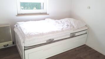 4 bedrooms, free WiFi