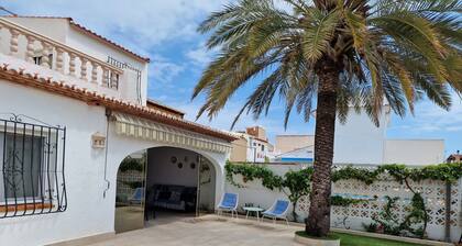 FERIENHAUS DIREKT AM MEER