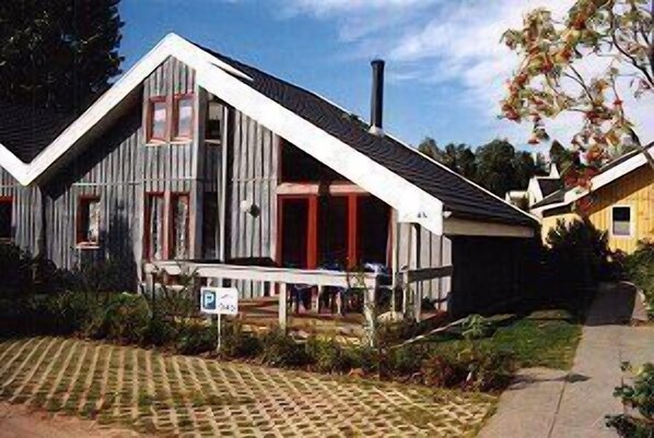 Exterior - Well-kept, comfortable vacation home with a sauna, patio and large living area (Mirow)