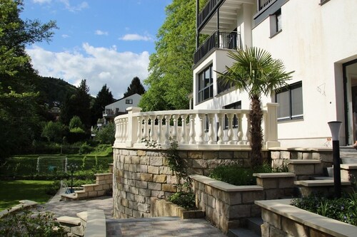 Newly furnished family-friendly apartment in Heidelberg-Ziegelhausen, 