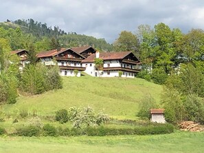 Exterior - Holiday Apartment Sauna Indoor(Outdoor Pool - Near Ski Slopes | Sleeps up to 6 (Hauzenberg bei Passau)