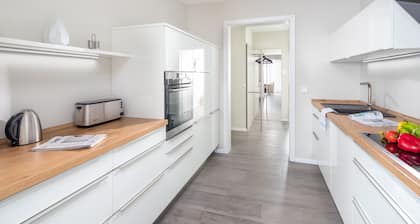 Villa Rosch, 4SZ/2BZ/ 8Pers. /WLAN, TV, klimatisiert/Lüftung/