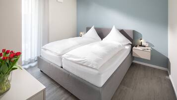 4 室のベッドルーム、アイロン / アイロン台、旅行用ベビーベッド、WiFi (無料)