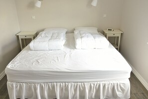 2 soveværelser, strygejern/strygebræt, weekendseng, gratis Wi-Fi