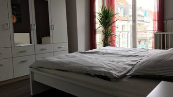 1 bedroom, soundproofing, WiFi, bed sheets