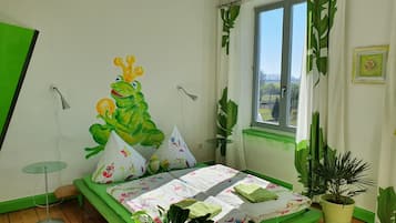 8 Schlafzimmer, Schreibtisch, kostenloses WLAN, Bettwäsche