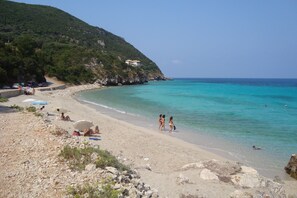Sun loungers, beach towels - Holiday home  Mandarini (Lefkada)