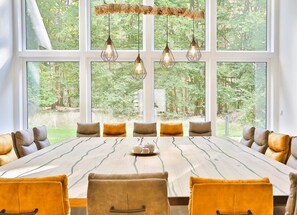 Dining - Villa Thormarcon, Plauer See, 20 guests, sauna+pool (Malchow)