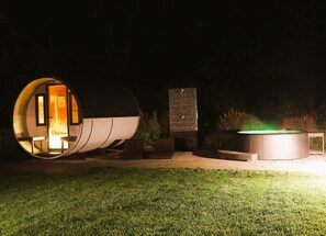 Terrace/patio - Villa Thormarcon, Plauer See, 20 guests, sauna+pool (Malchow)