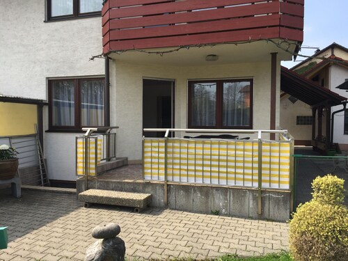 Ferienwohnung nähe Bodensee, neu renoviert 