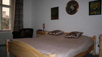 1 Schlafzimmer, Schreibtisch, Bügeleisen/Bügelbrett, kostenloses WLAN