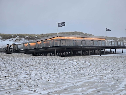 Strandnahes familienfreundliches Ferienhaus"De Keizerskroon 102"Julianadorp-WLAN