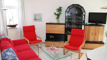 Fernseher, Stereoanlage