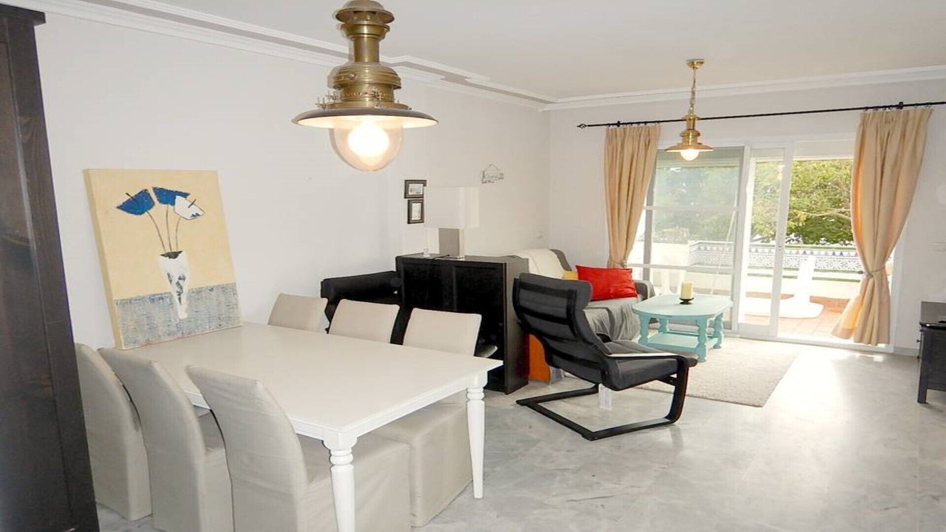 Great and practical apartment, just a few minutes to the beach !!!