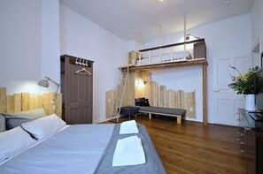2 bedrooms, iron/ironing board, travel crib, free WiFi