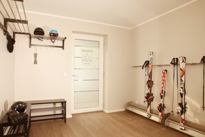 Interior - Mountain dream Braunlage in the Harz mountains, 17 guests, sauna, pool (Braunlage)