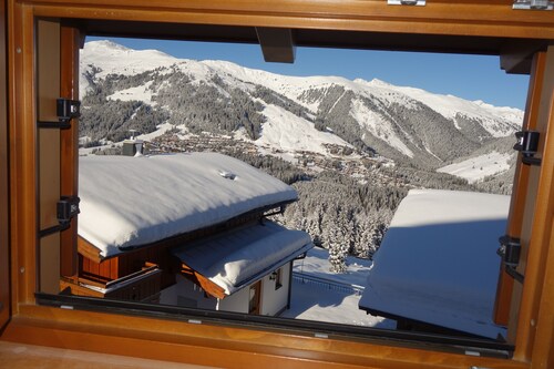  Luxuriöses 10 Pers. Almhaus  in direkter Nähe an Lift und Loipe auf 1.700m Höhe
