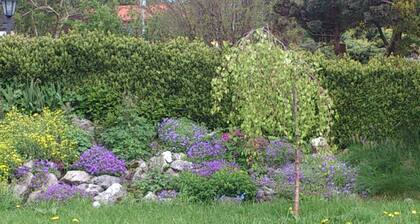 Lovingly modernized, exclusive apartment in a historic farmhouse