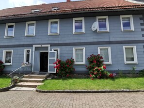 تفاصيل الفندق من الخارج