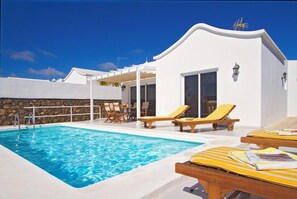 A heated pool - Beautiful house with solarheated and private pool (Tias)