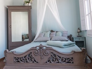 1 bedroom, iron/ironing board, free WiFi, bed sheets