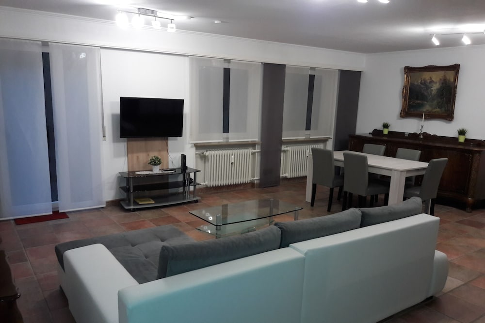 Apartment near the center