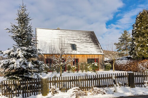 Großes Ferienhaus in der Sächsische Schweiz für 12 Personen mit Terrasse & Kamin