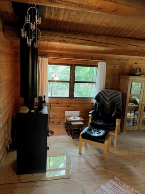 Interior - Log cabin on a 2000 m² nature estate, only5 km to the sea (Frederiksværk)