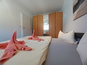 2 Schlafzimmer, Bügeleisen/Bügelbrett, WLAN