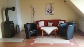 TV, fireplace, table tennis