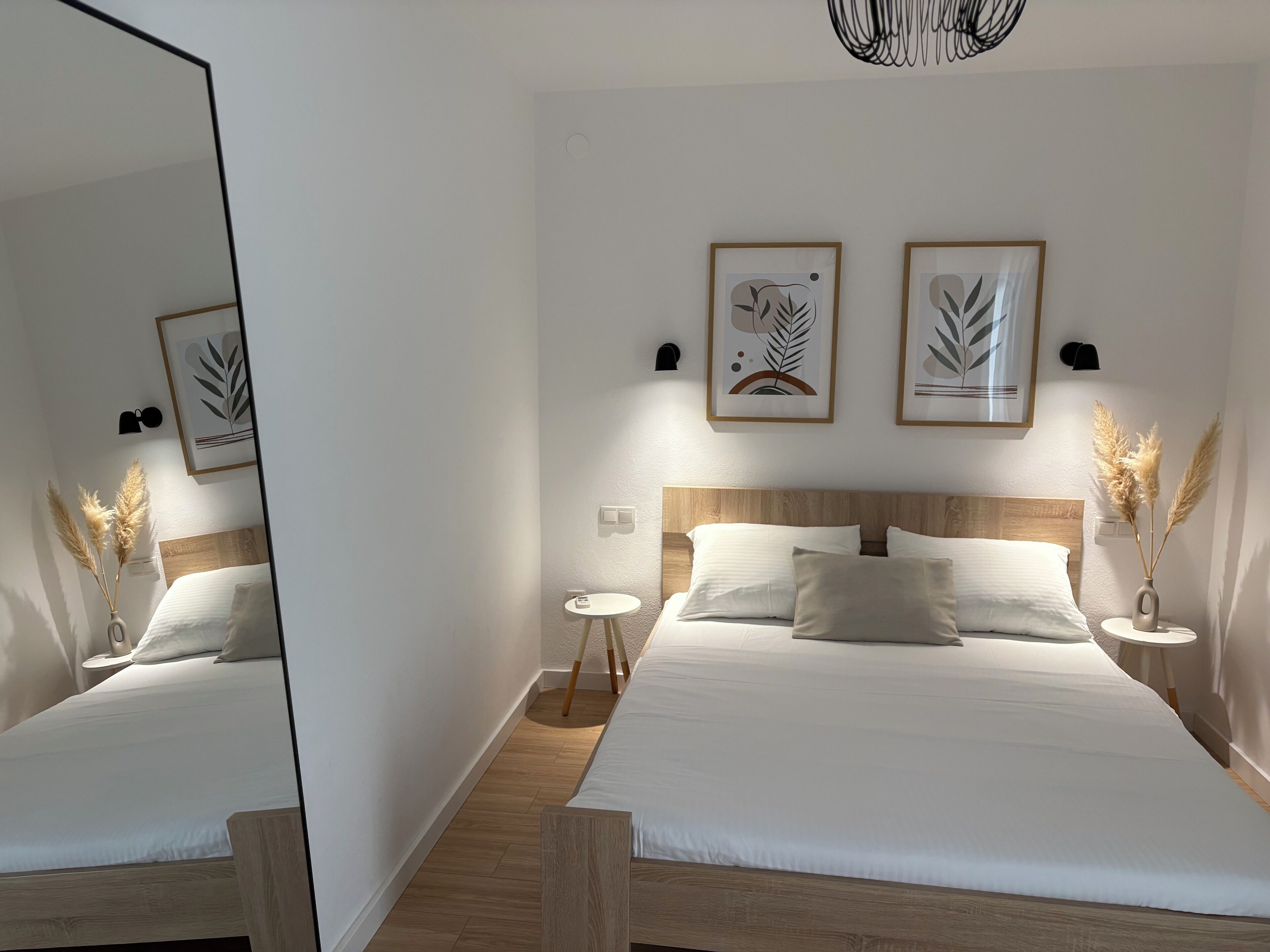 6 chambres, fer et planche à repasser, lit parapluie, Wi-Fi gratuit