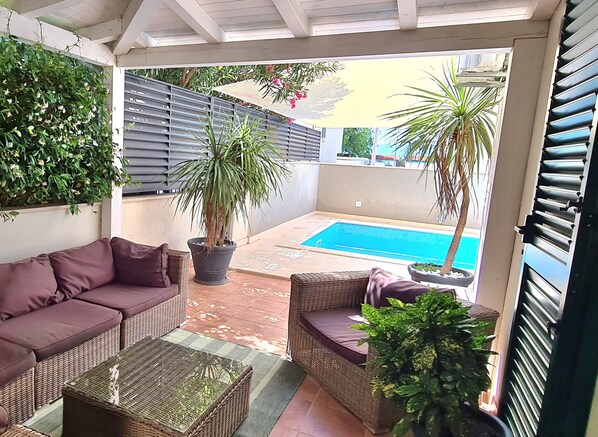 Piscine extérieure, piscine chauffée