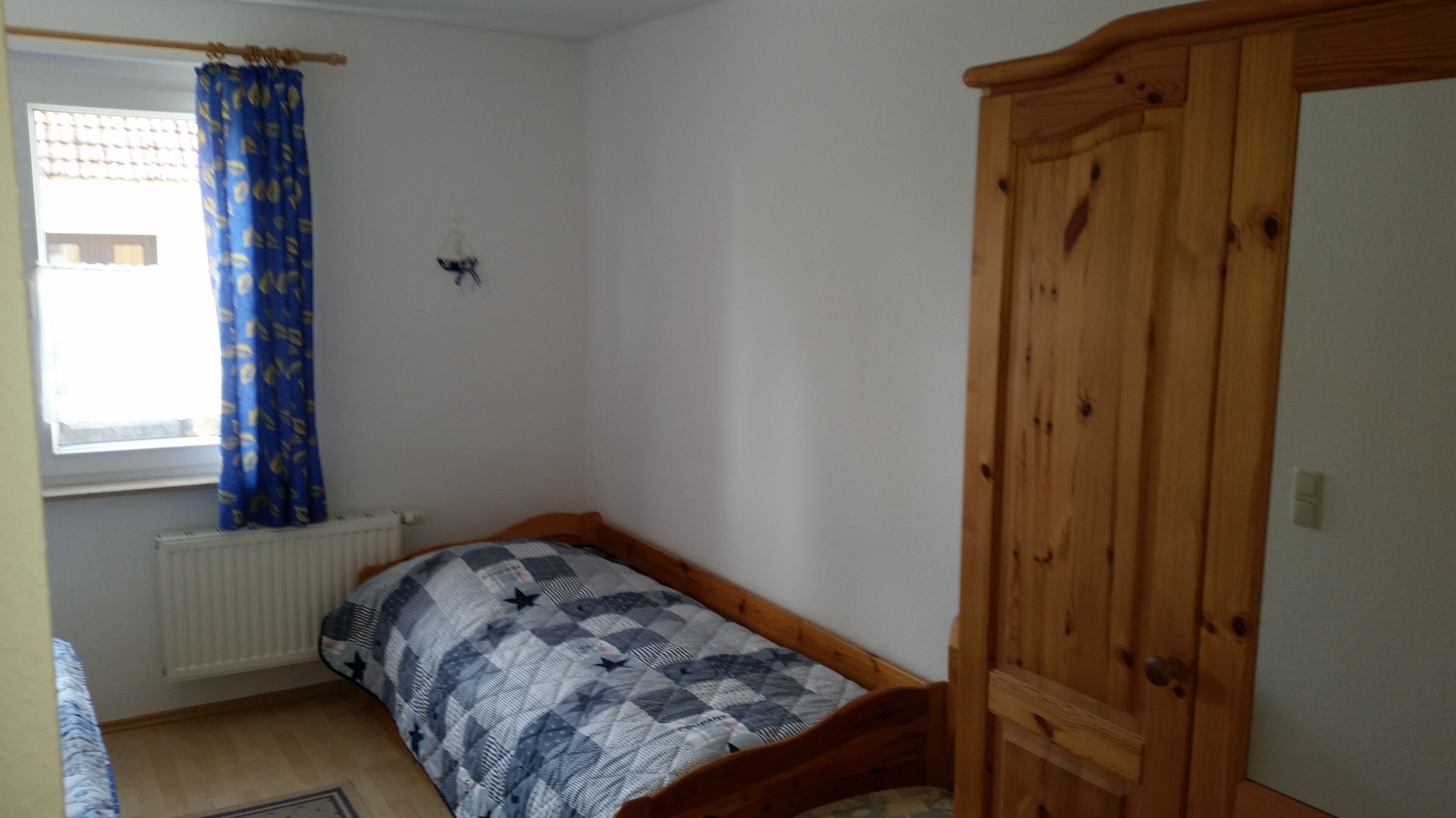 Separate holiday apartment near the Baltic Sea (800m) in Wustrow, quiet central location, WiFi