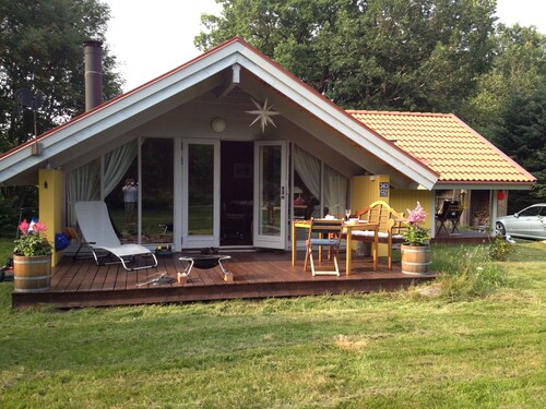 Maison en bois avec sauna et internet sur un magnifique terrain naturel
