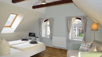 2 Schlafzimmer, Bügeleisen/Bügelbrett, Reisekinderbett, kostenloses WLAN