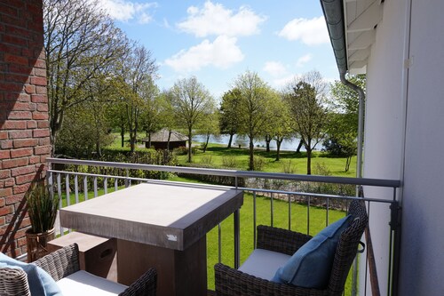 Moderne Gemütlichkeit in Föhrs bester Lage 