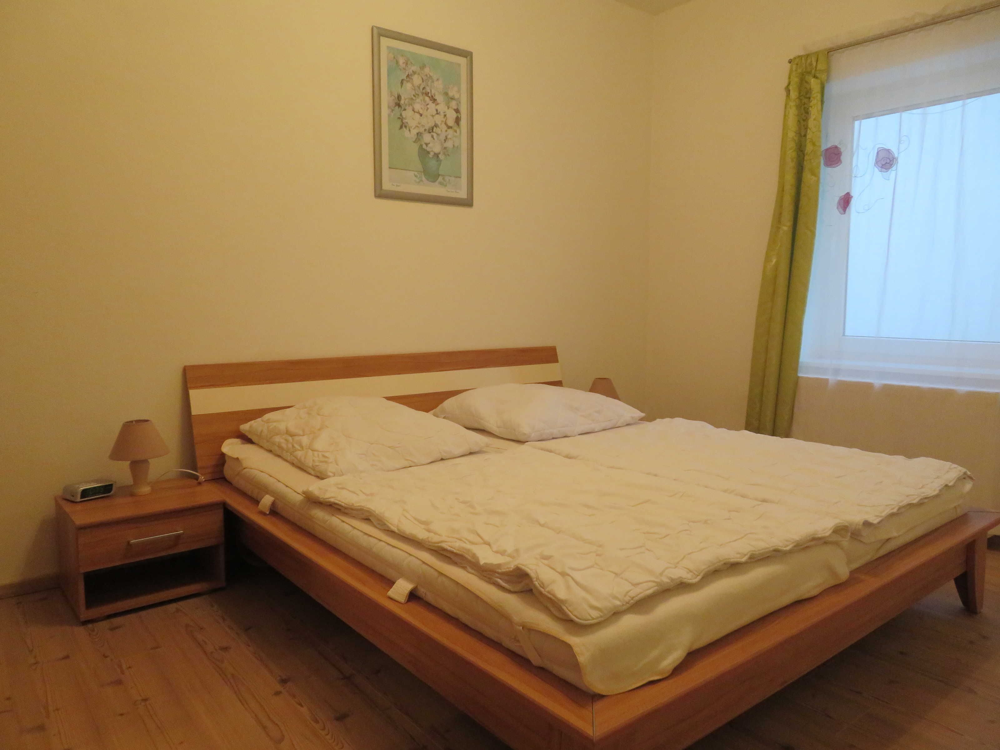 2 bedrooms, in-room safe, travel cot, WiFi
